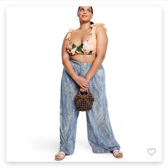 Target x Fe Noel Plus Size Peach Floral High Waist Bikini Set - Picture 3 of 7